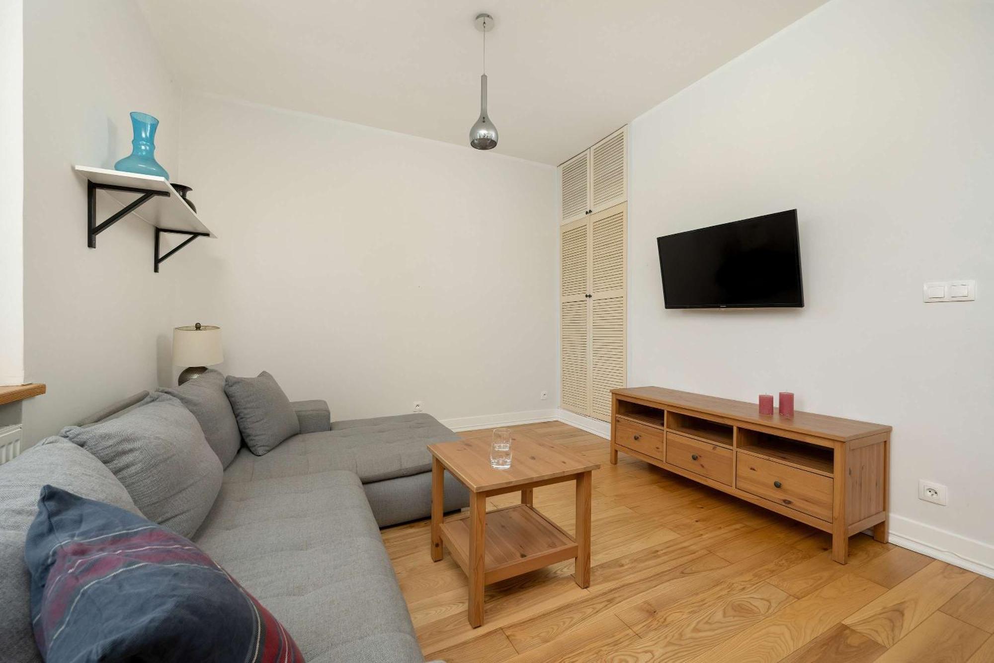 Pawlowa Stylish Apartment With Balcony & Home Office Wroclaw By Noclegi Renters Bagian luar foto